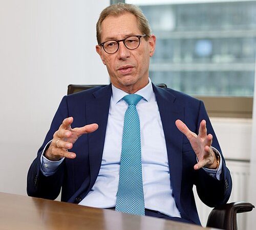 FREO-Group_Leser_Hartmut_Prof_Dr_2022_0123_schnitt